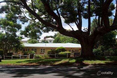 21 Margaret St E, East Toowoomba, QLD 4350