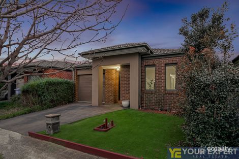 17 Paxford Dr, Cranbourne North, VIC 3977