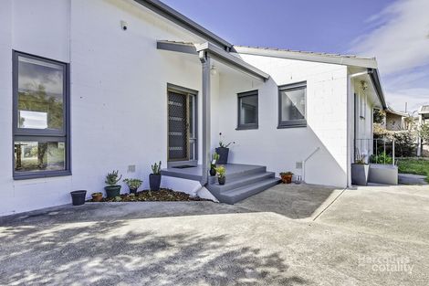 Property photo of 41 Benboyd Circle Rokeby TAS 7019