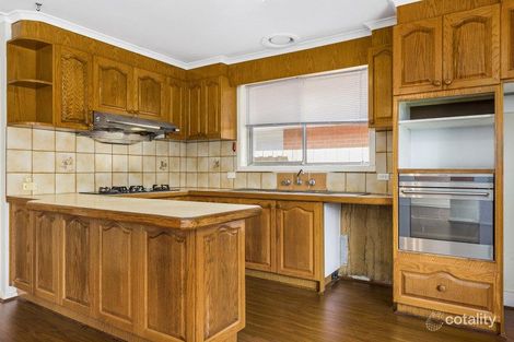 Property photo of 76 Watsons Road Glen Waverley VIC 3150
