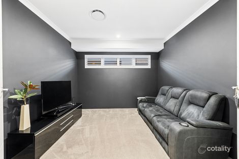 Property photo of 42 Velaluka Drive Lake Coogee WA 6166