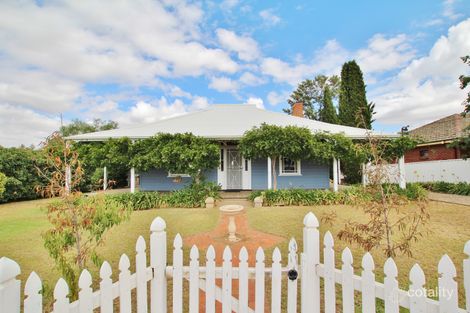 21 Hills St, Young, NSW 2594