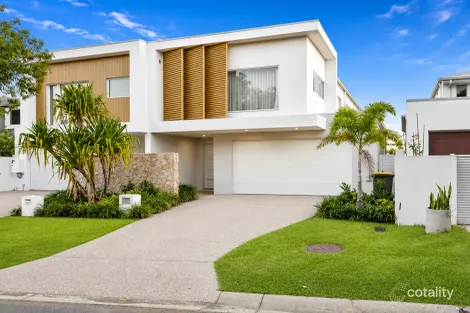 2/32 East Quay Dr, Biggera Waters, QLD 4216