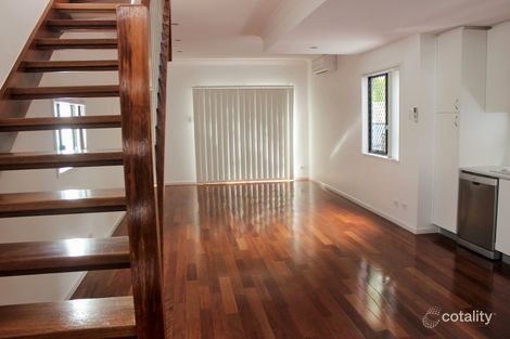 Property photo of 1/36 Renton Street Camp Hill QLD 4152