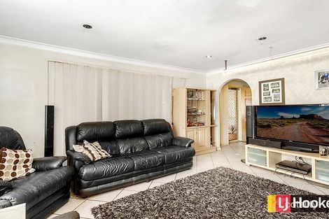 Property photo of 16 Bluett Crescent Doonside NSW 2767