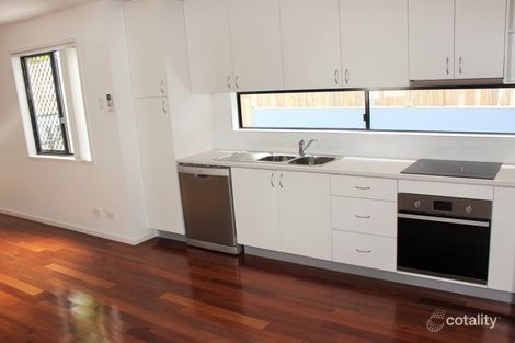 Property photo of 1/36 Renton Street Camp Hill QLD 4152