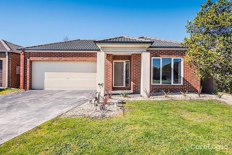 Property photo of 10 Cohens Way Pakenham VIC 3810