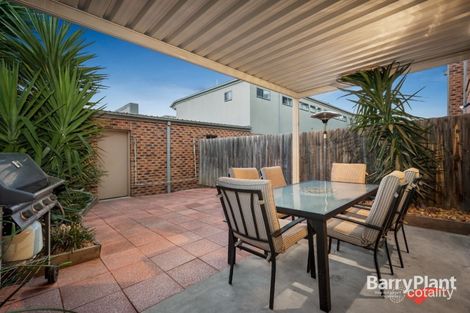 Property photo of 11/2 Shoalhaven Street Bundoora VIC 3083