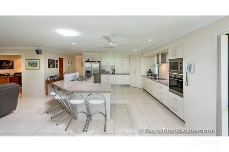 15 River Rose Dr, Norman Gardens, QLD 4701