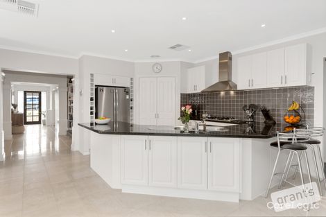 Property photo of 61 Bridgewater Boulevard Berwick VIC 3806