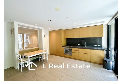 Property photo of 217/89 Roden Street West Melbourne VIC 3003