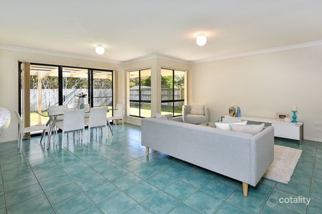 Property photo of 7 Pinewood Street Wynnum West QLD 4178