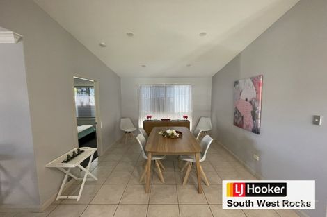 Property photo of 13 Dennis Crescent South West Rocks NSW 2431