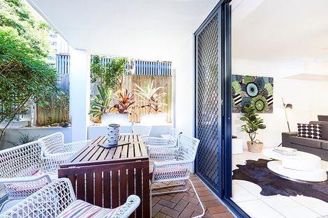 Property photo of 1/71 Birley Street Spring Hill QLD 4000