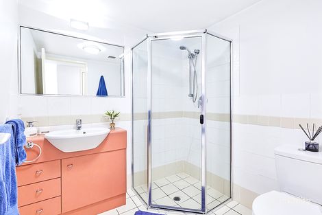 Property photo of 1/71 Birley Street Spring Hill QLD 4000