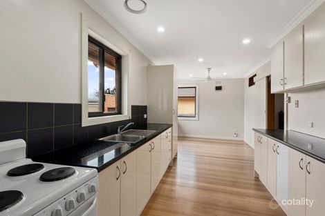 Property photo of 25 Sheridan Street Hamlyn Heights VIC 3215