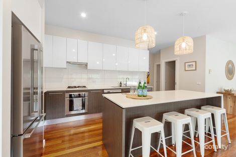 Property photo of 17 Howell Street Rye VIC 3941