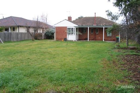 Property photo of 28 Griffiths Street Bellfield VIC 3081