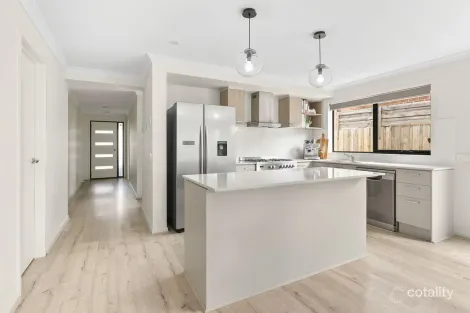 Property photo of 22 McCubbin Drive Mount Duneed VIC 3217