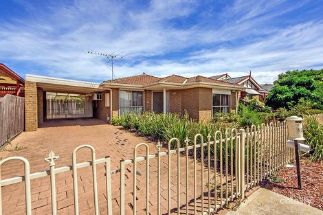 Property photo of 13 Karinya Close Werribee VIC 3030