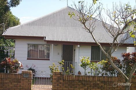 28 Avondale Ave, Annerley, QLD 4103