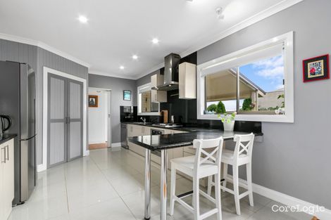 Property photo of 11 Raglan Street Sale VIC 3850