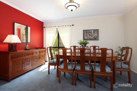 Property photo of 8 Westminster Court Brookfield QLD 4069