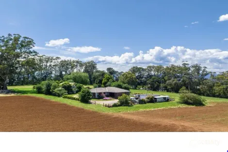 Property photo of 420 Mountain Road Gembrook VIC 3783