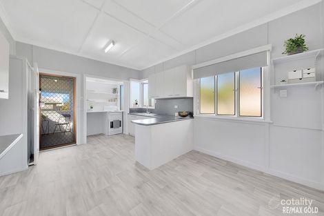 6 Elizabeth St, South Gladstone, QLD 4680