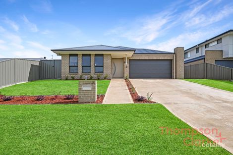 Property photo of 3 Lois Close Heddon Greta NSW 2321