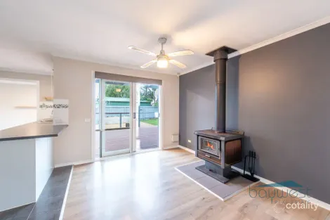 Property photo of 5 Teal Court Hastings VIC 3915