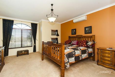 Property photo of 28 Bayeux Avenue Port Kennedy WA 6172