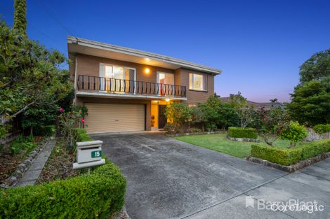 Property photo of 15 Pineda Court Glen Waverley VIC 3150