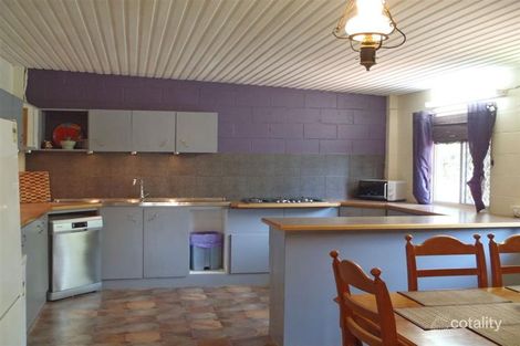 Property photo of 24 Glover Street Gracemere QLD 4702