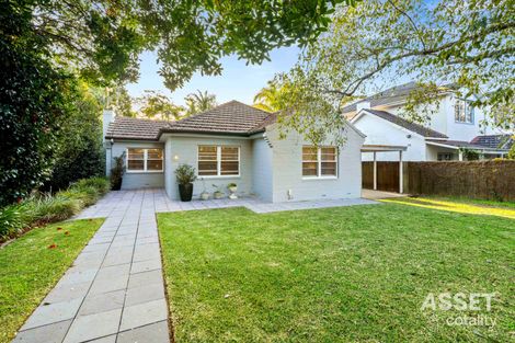 Property photo of 20 Benaroon Avenue St Ives NSW 2075