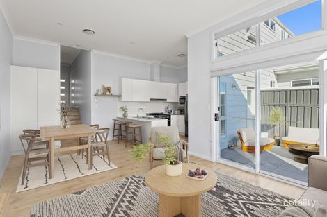 Property photo of 2/44 Paul Circuit Tullimbar NSW 2527