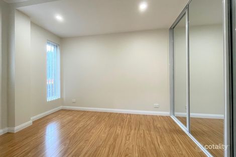 1/1 Hawken St, Newtown, NSW 2042