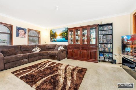 Property photo of 2 Concorde Place Raby NSW 2566
