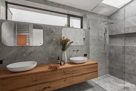 Property photo of 64 Adeney Avenue Kew VIC 3101