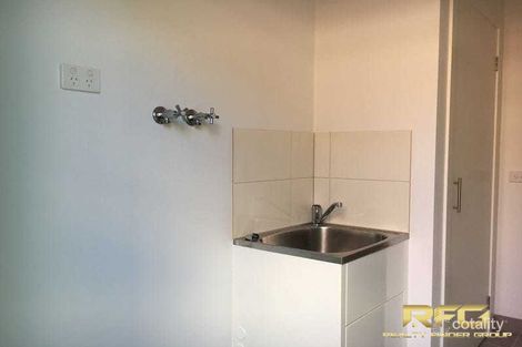 Property photo of 10 Kellie Court Albanvale VIC 3021