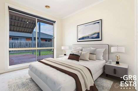 Property photo of 5 Mingay Place Cranbourne West VIC 3977