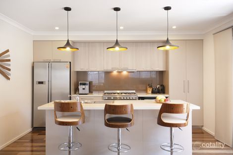Property photo of 30 Tiverton Circuit Mooroolbark VIC 3138