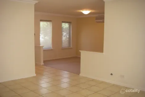 Property photo of 2/37 Parsons Way Innaloo WA 6018