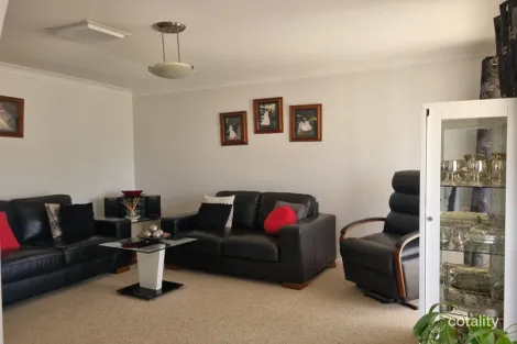 Property photo of 164 Murgah Street Narromine NSW 2821