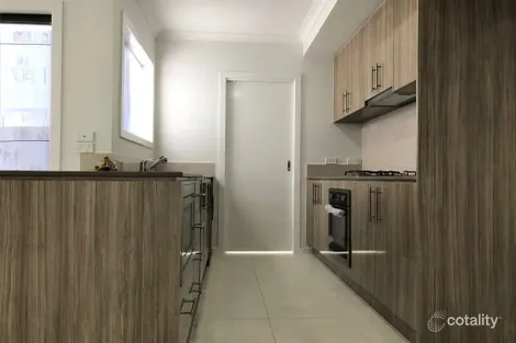 Property photo of 13 Direction Drive Tarneit VIC 3029