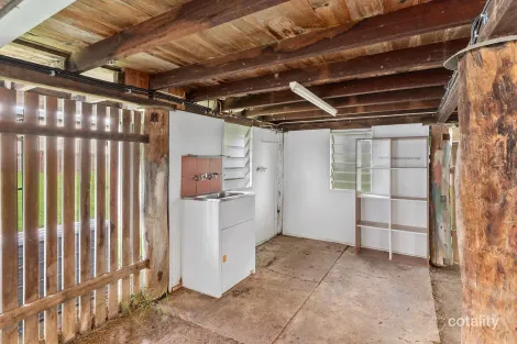 Property photo of 8 Bertram Street Park Avenue QLD 4701