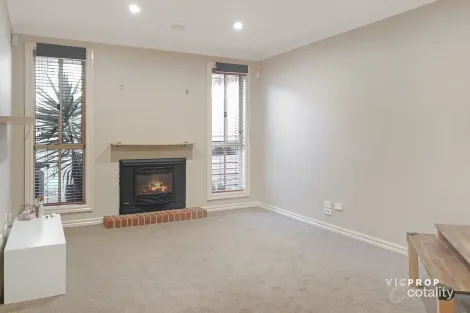 Property photo of 9 Hibiscus Crescent Point Cook VIC 3030