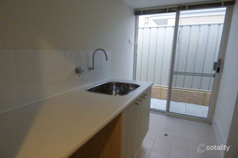 Property photo of 13 Barfield Road Hammond Park WA 6164