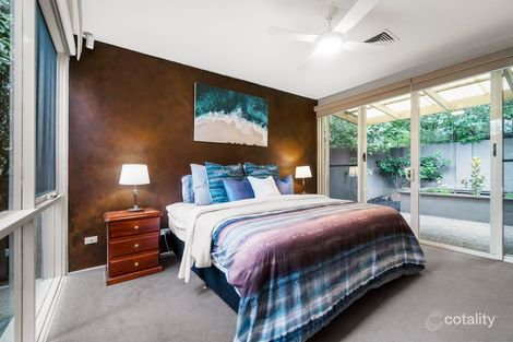 Property photo of 2 Hakea Place Rowville VIC 3178