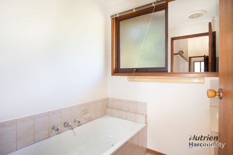 Property photo of 10 Lyons Street Yea VIC 3717